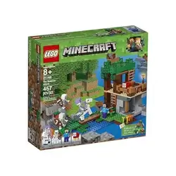 LEGO Minecraft The Skeleton Attack (21146) set.
