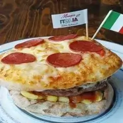 American Style Pizza Burger