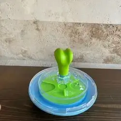 Dog treat spinner