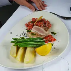Mediterranean Tuna Steak