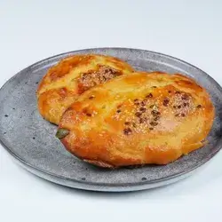 Almond Samoon With Cheese