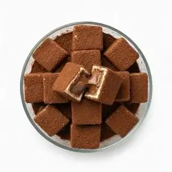 Delight covered by coco inside Nutella