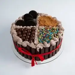 KitKat Cake For 10 Person
