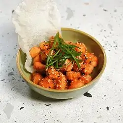 Crispy Spicy Salmon
