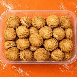 Petit Four