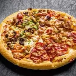 Mixed Shawarma Pizza