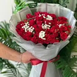 چەپکە گوڵی سروشتی بەیبی ڕۆز سوور