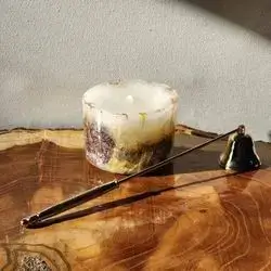 Scented Rose Candles With Candle Snuffercandle Weight: 160-200 G