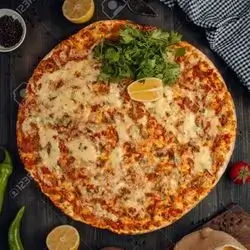 Lahmacun With Cheese