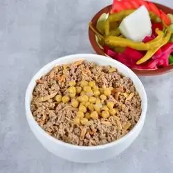 Hummus Fata With Meat