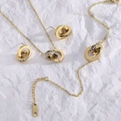Roman Ornament Necklace With Earrings and Bracelet