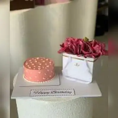 Pink Cake & Red Flower Stand
