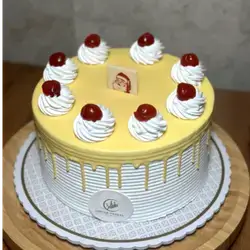 Vanilla Cake Size 2