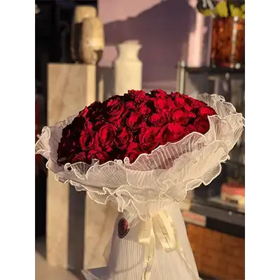 Red Damask Flower Bouquet, 99 Flowers