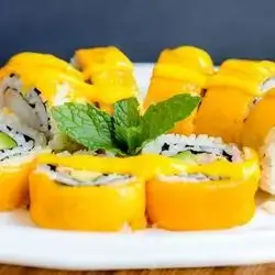 Mango Sushi 6 Pcs