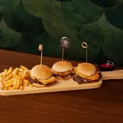 Crispy Chicken Slider Burger