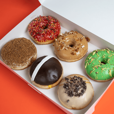 ‌Half Dozen