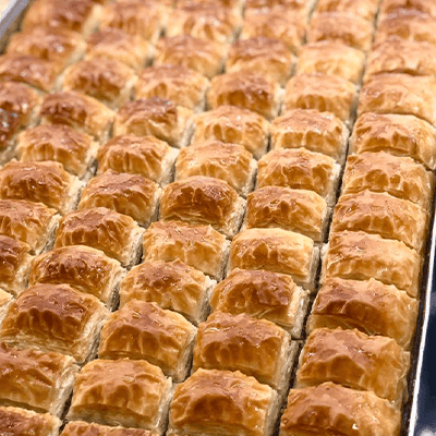 Erbili Baklava with Walnut Half Kilo