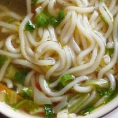 Vegetable Noodles Soup