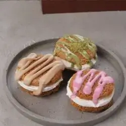 Kunafa Sandwich With Ice Cream - 3 Pcs