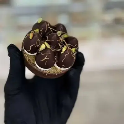 Kunafa Pistachio Tart
