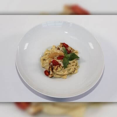 Chicken Alfredo Fettuccini