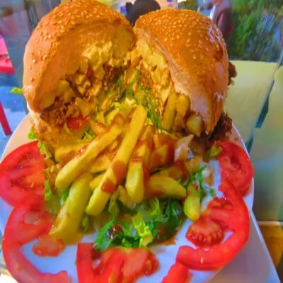 Iraqi meat Meal Burger