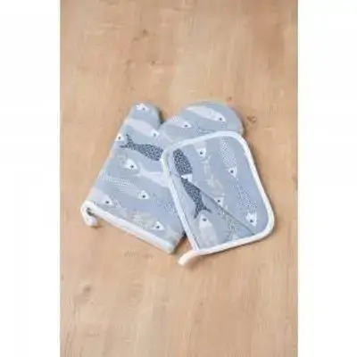 Oven Mitts and Pot Holder Set