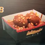 Light Nuts