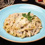 Fettuccine Alfredo