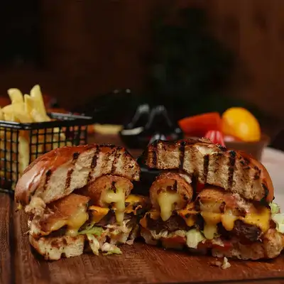 The Dates Burger