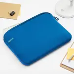 AmazonBasics  Laptop Sleeve - Internal Dimensions - blue