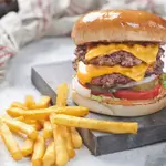 Mega Burger