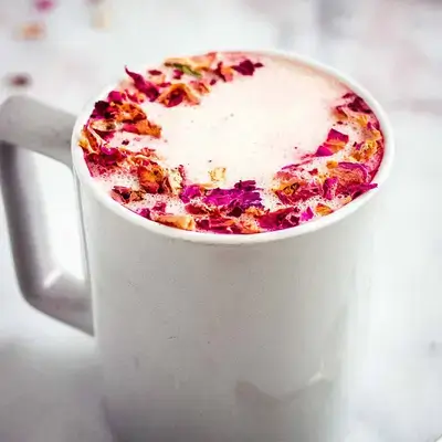 Iced Rose Latte