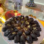 Walnut Stffed Dates