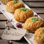 Vermicelli Balls With Pistachio