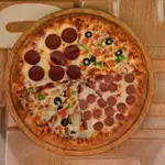 Four Seasons Pizza