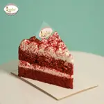 Red Velvet Triangle Piece