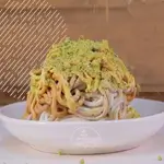 Spaghetti With Pistachio