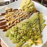Pistachio Crepe