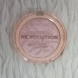 Revolution Illuminating Powder-PEACH LIGHTS