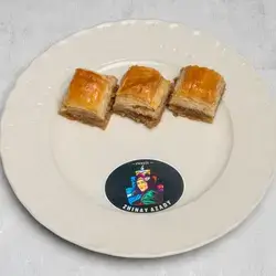 Walnut Baklava With Local Ghee