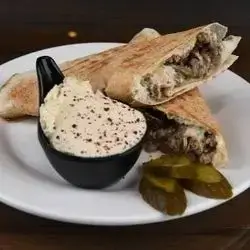 Hummus With Meat Sandwich