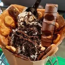 Kinder Bubble Waffle
