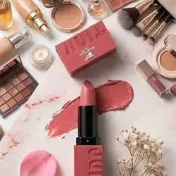 Vitamin Lipstick - Shade 6