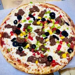 Meat With Vegetables Pizza