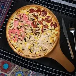 Mixed meat pizza