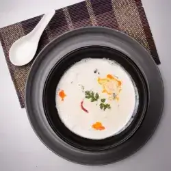 Tom Kha Coconut- Prawn