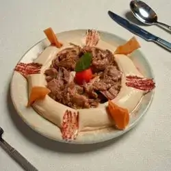 حومس بە گۆشت