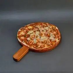 Lahmacun With Cheese